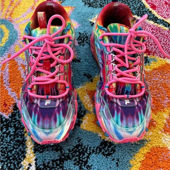 Fila colorful sneakers size 7 - Picture 2 of 5